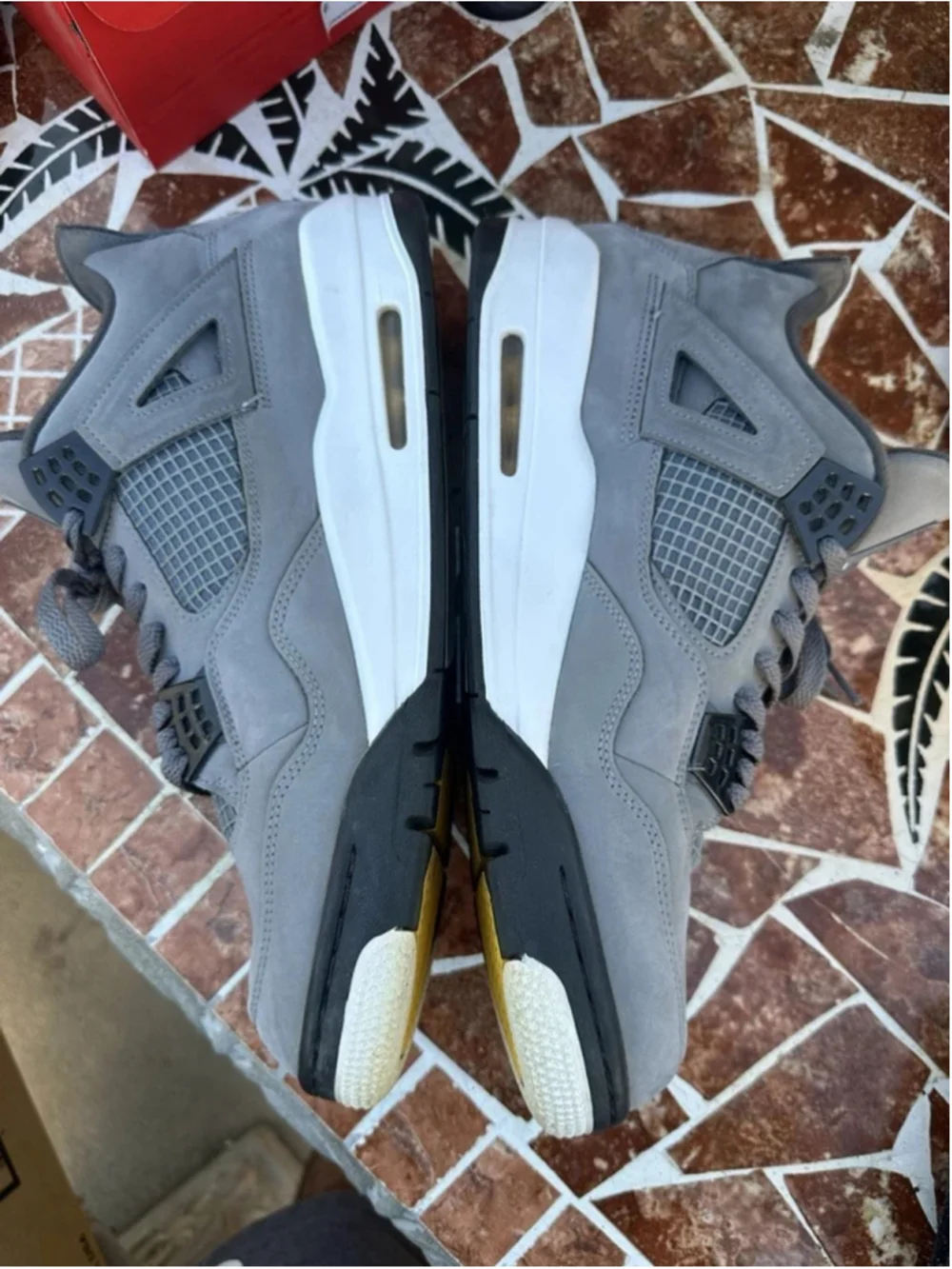 Nike Air Jordan retro 4 size 13 cool grey 308497-007